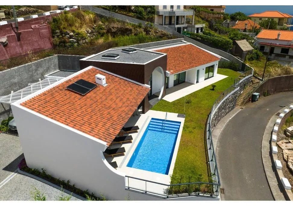 The Pool House In Ponta De Sol Villa Funchal  0*, Funchal (Madeira)